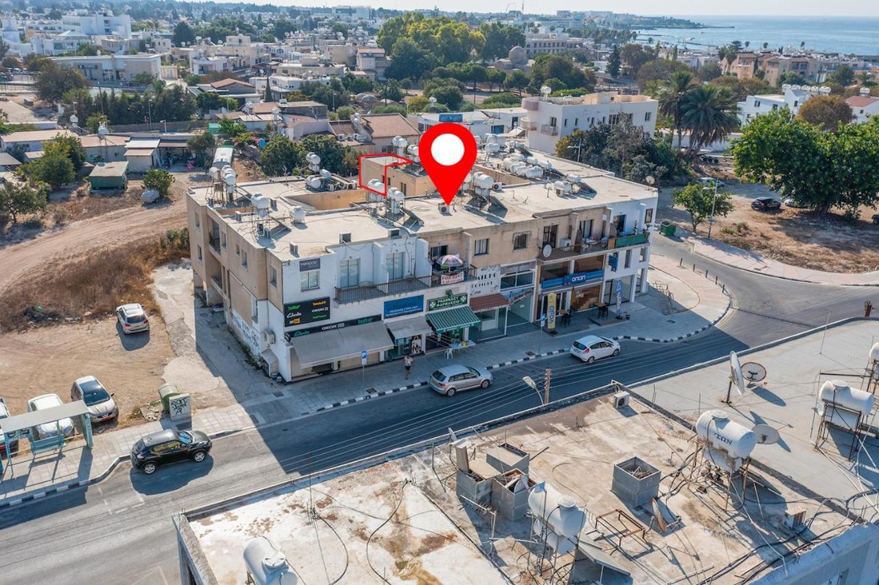 Lovely Ap In The Center Of Kato Paphos Exterior photo
